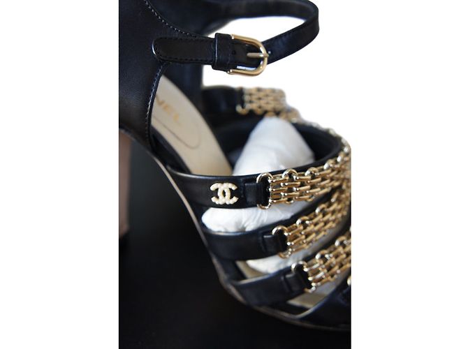 Chanel Tacchi Nero - vista 2