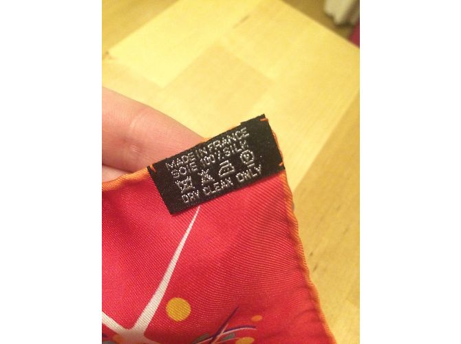 Hermès Silk scarf Red - view 4