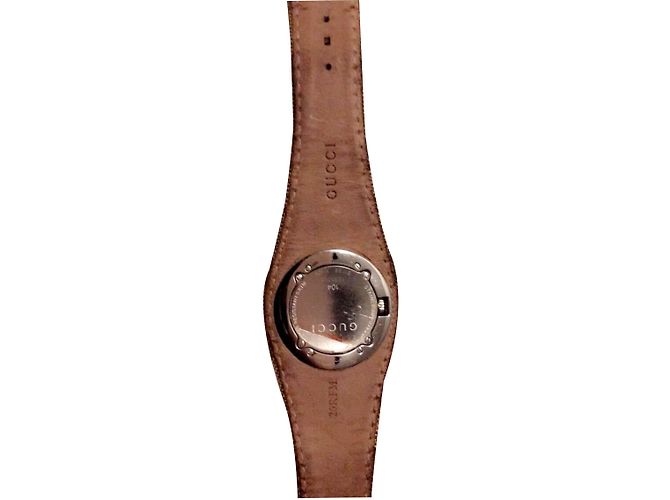 Relógio Gucci com Pulseira de Tecido Marrom e Bege - vista 2