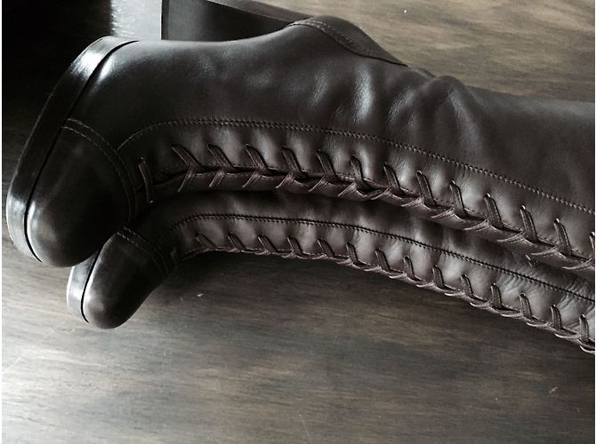 Botas Miu Miu de piel marrón Castaño - vista 3