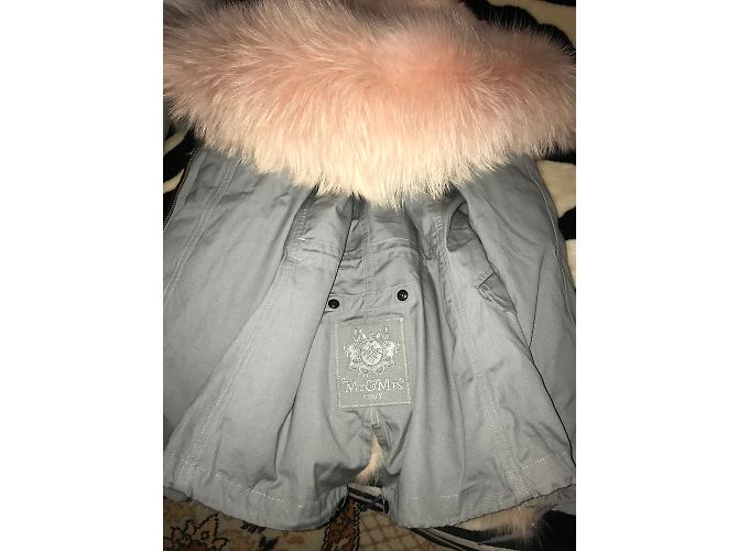 Parka Mr and Mrs Furs de algodón gris con forro de piel - vista 12
