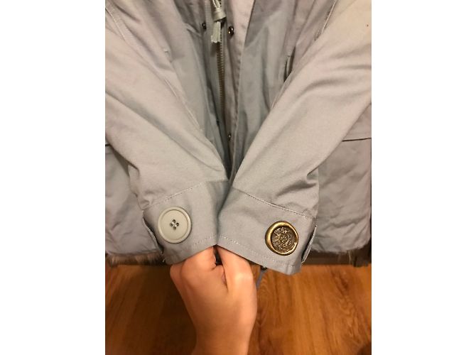 Parka Mr and Mrs Furs de algodón gris con forro de piel - vista 13