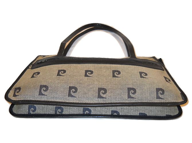 Borsa a spalla Pierre Cardin blu P allover in tessuto e pelle - vista 10