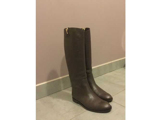 Louis Vuitton Boots Chocolate - view 3