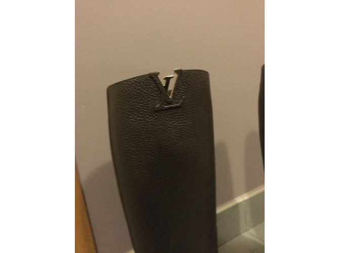 Louis Vuitton Boots Chocolate - view 4