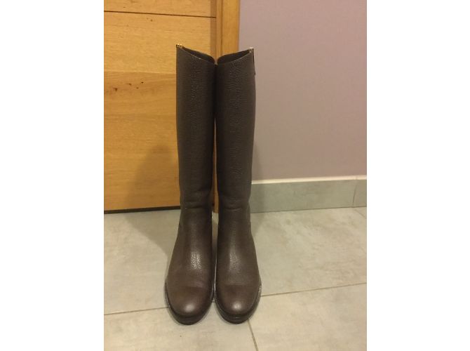 Louis Vuitton Boots Chocolate - view 6