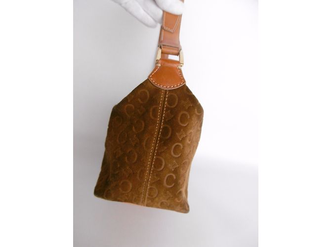 Céline Borsa a tracolla con logo Monogram in pelle scamosciata - vista 3