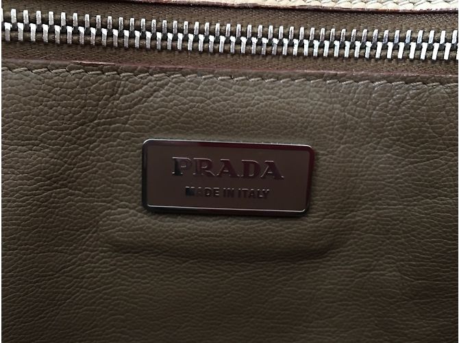 Borsa a mano Prada Vitello Daino in pelle beige - vista 7