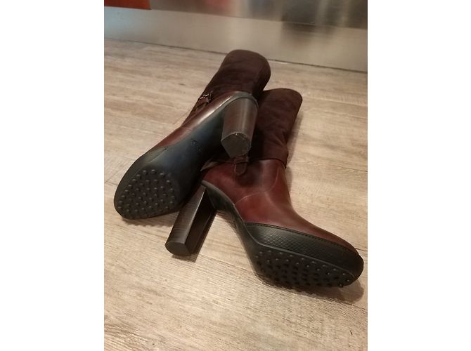 Botas Tod's de piel de ciervo marrón 40 Castaño - vista 3
