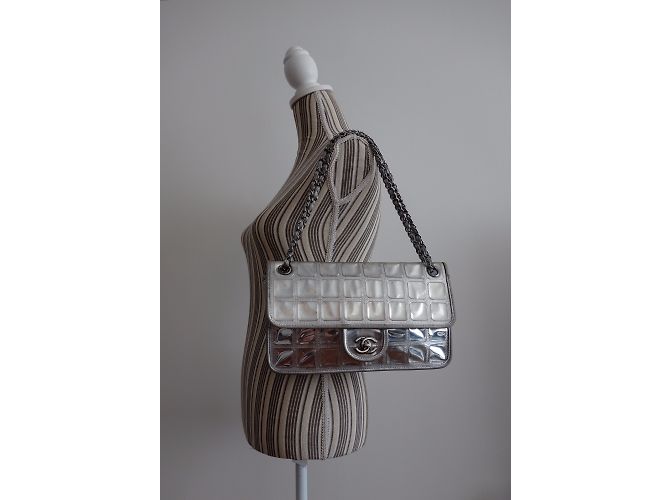 Timeless Chanel EISWÜRFEL Grau - Ansicht 9