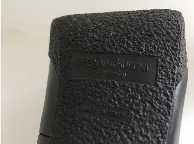 Stivaletti con lacci in pelle nera Yves Saint Laurent con plateau Nero - vista 8