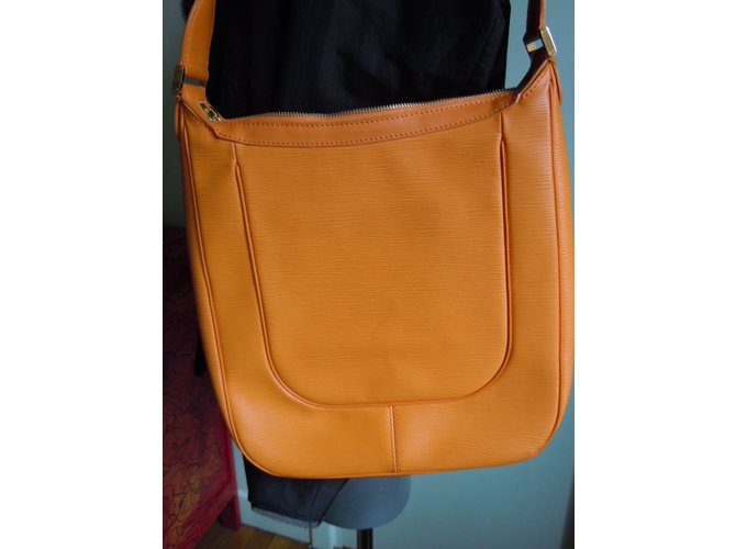 Louis Vuitton SALABHA Arancione - vista 10