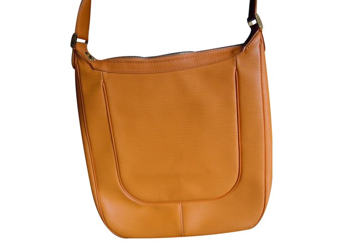 Louis Vuitton SALABHA Arancione - vista 2