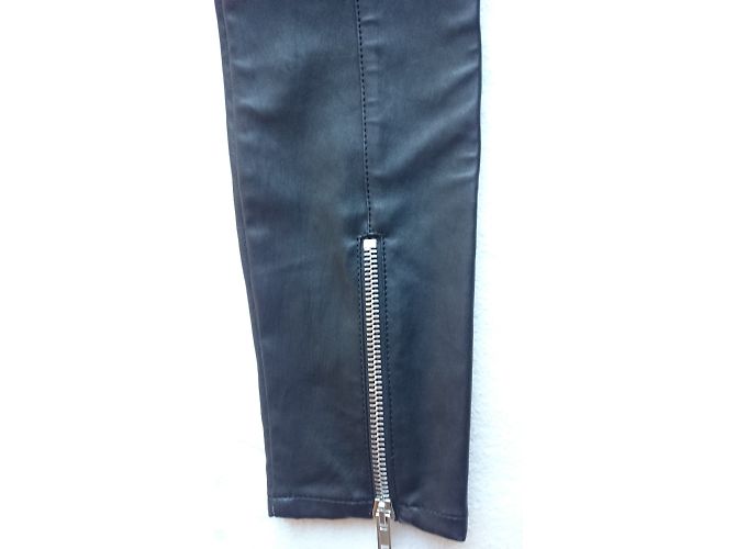 Givenchy Lederhose, Größe fr36 Schwarz - Ansicht 6