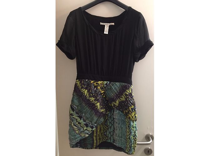 Diane Von Furstenberg Kleid aus schwarzer Seide - Ansicht 7
