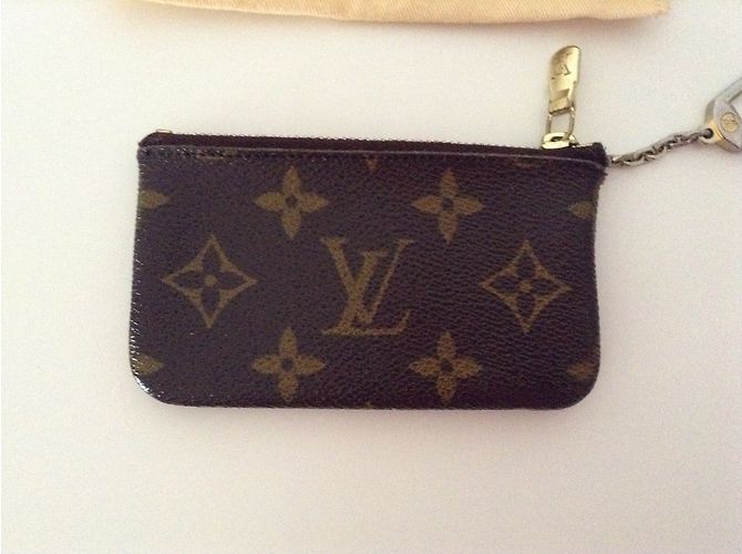 Louis Vuitton Llaves de la cubierta Castaño - vista 3
