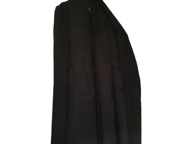 Hermès Cachecol Preto - vista 2