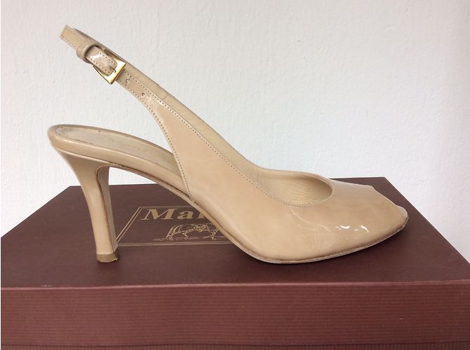 Autre Marque Décolleté con punta aperta in vernice beige 8,5 cm - vista 3