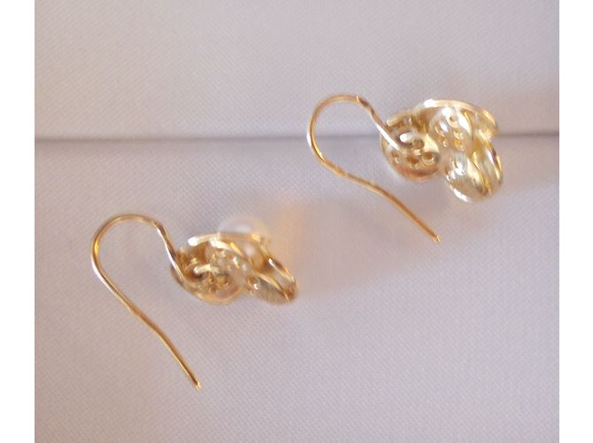 Set gioielli Poiray Petals Collana e Orecchini Oro Giallo Perla Diamante D'oro - vista 5