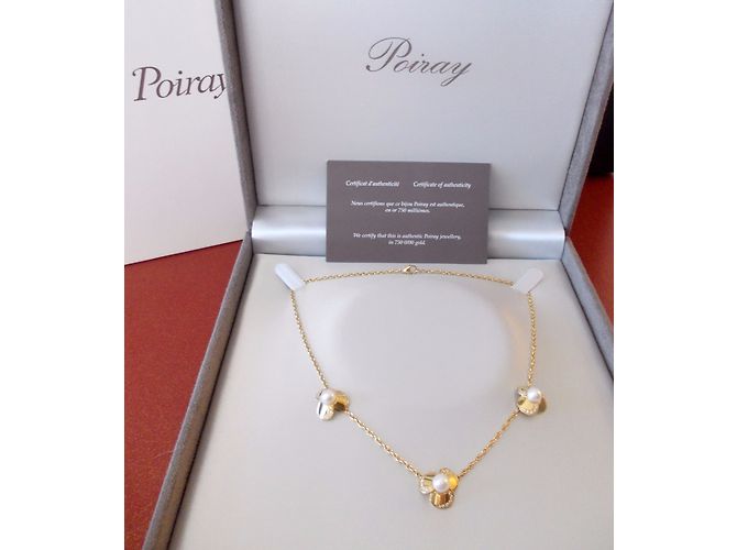Set gioielli Poiray Petals Collana e Orecchini Oro Giallo Perla Diamante D'oro - vista 7
