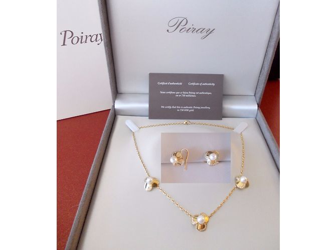 Set gioielli Poiray Petals Collana e Orecchini Oro Giallo Perla Diamante D'oro - vista 8