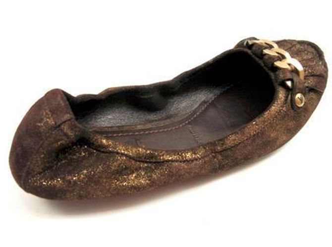 Louis Vuitton Bailarinas de piel marrón dorado Castaño - vista 2