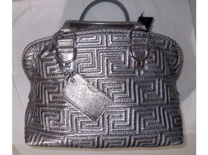 Gianni Versace Borsa Bowling Argento in Pelle Grigio Metallico - vista 3