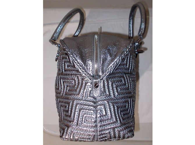 Gianni Versace Borsa Bowling Argento in Pelle Grigio Metallico - vista 8