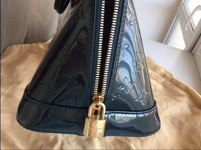 Louis Vuitton Bleu Nuit Monogram Vernis Alma GM Blu - vista 7