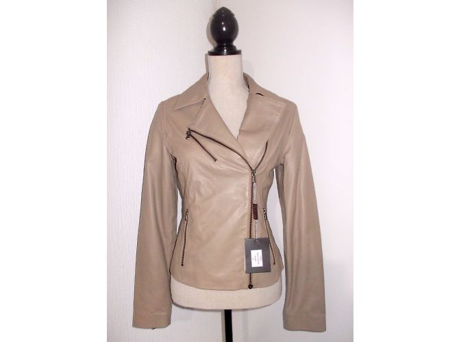 Mac Douglas Jacket - view 3