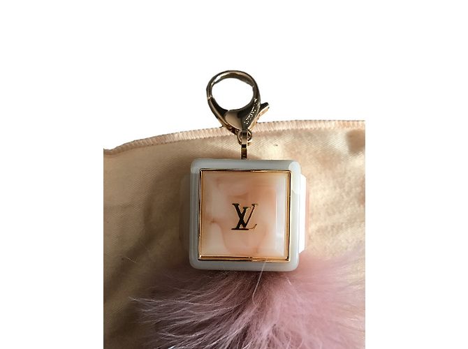 Ciondolo per borsa Louis Vuitton in pelliccia rosa argento - vista 2