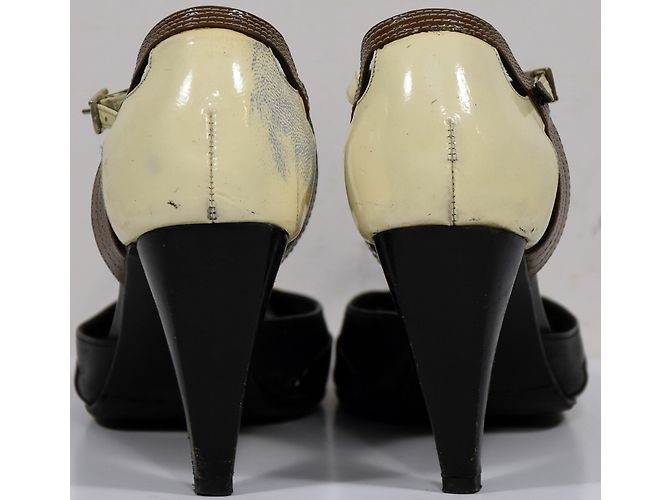 Décolleté Barbara Bui in Pelle Nero e Crema 38 Marrone Bianco - vista 4