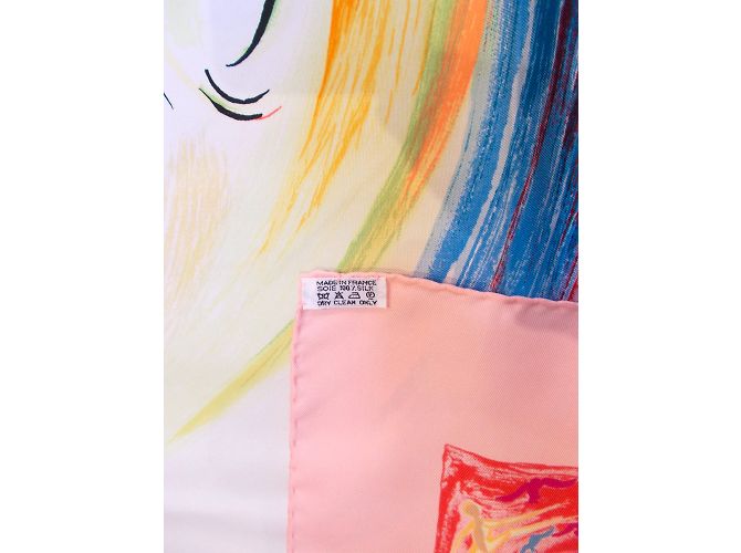 Sciarpa di seta Hermès Smiles In Third Millenary Rosa - vista 11