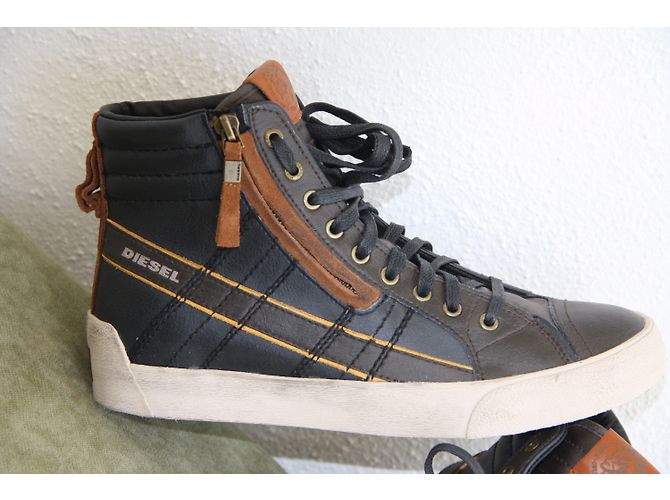 Diesel D / String plus - vista 3