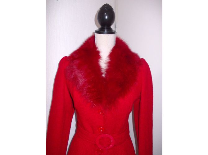 Autre Marque Tailleur jupe Donatella rouge en laine et fourrure de renard - vue 6