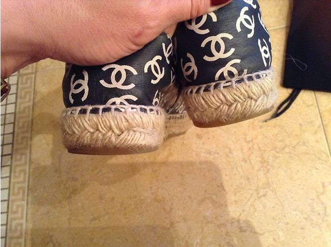 Espadrilles Chanel in vernice nera taglia 40 Nero - vista 4