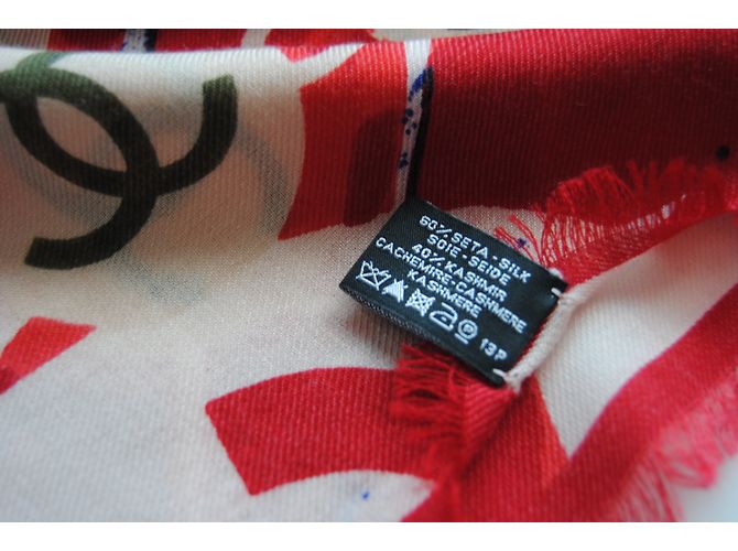 Chanel Kaschmir und Seidenschal Weiß Rot Blau - Ansicht 5