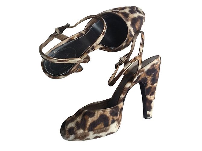 Prada Leopard Print Exotic Leather Pumps 36.5 Leopardenprint - Ansicht 2