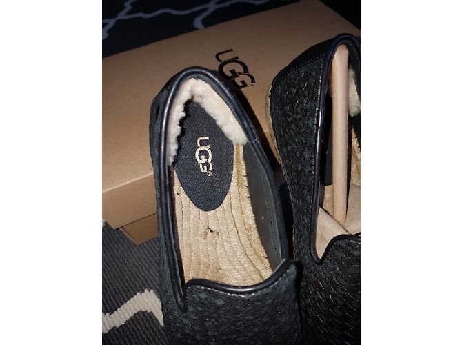 Ugg Alpercatas - vista 5