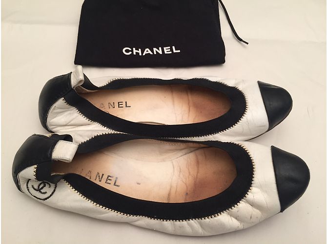 Chanel Bailarinas Negro Blanco - vista 4