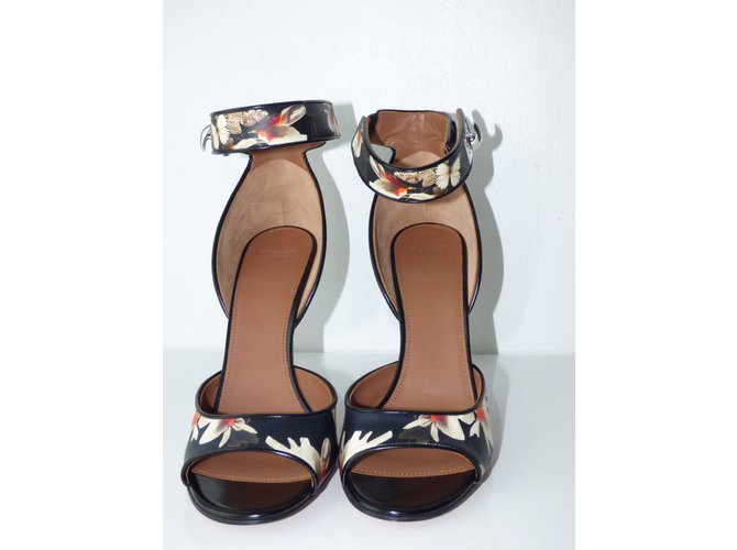Givenchy Ledersandalen mit Blumenmuster Schwarz Eggshell Mehrfarben Aus weiß - Ansicht 5