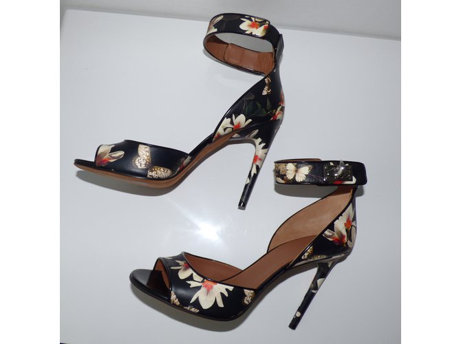 Givenchy Ledersandalen mit Blumenmuster Schwarz Eggshell Mehrfarben Aus weiß - Ansicht 8