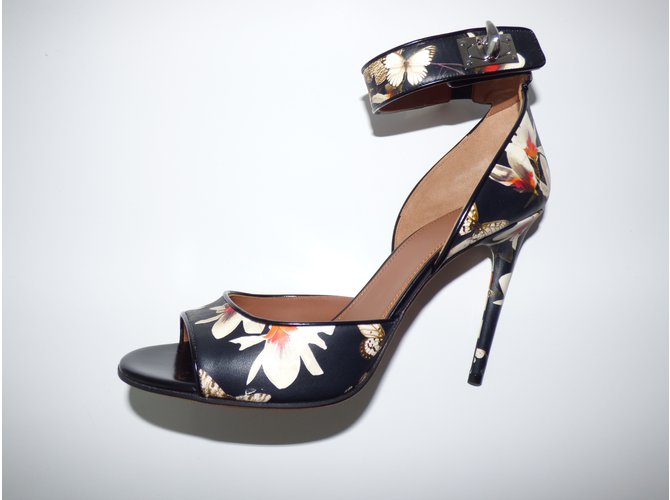 Givenchy Ledersandalen mit Blumenmuster Schwarz Eggshell Mehrfarben Aus weiß - Ansicht 9