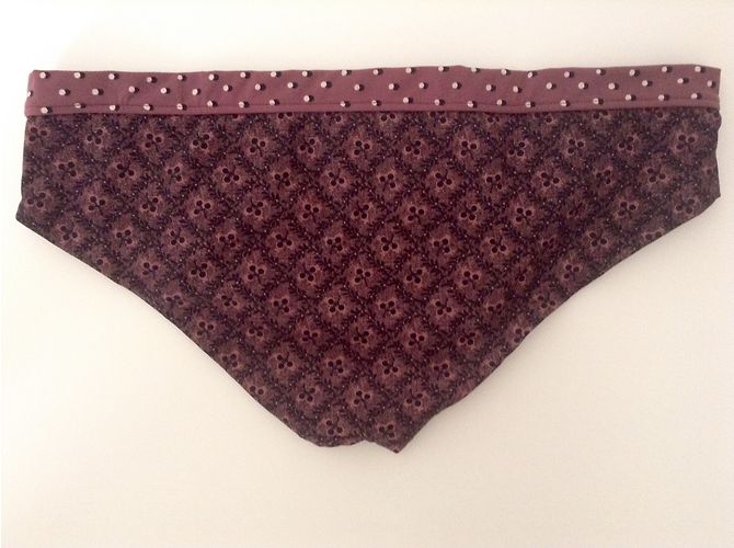 Louis Vuitton Traje de baño dos piezas nuevas. Púrpura - vista 5