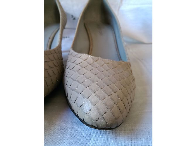 Sergio Rossi Python Leather Pointed Heels Beige - view 6