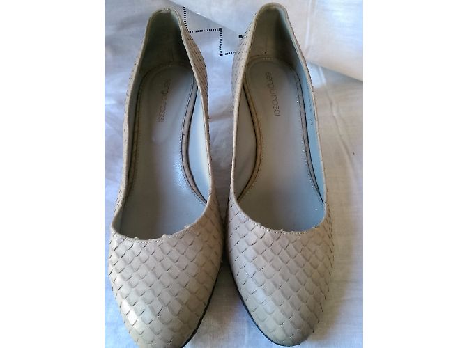 Sergio Rossi Python Leather Pointed Heels Beige - view 7