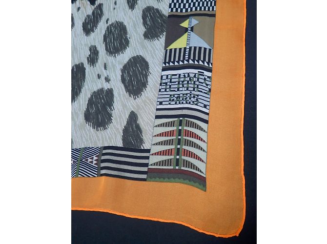Hermès Lenços Marrom Estampa de leopardo Estampa de zebra - vista 16