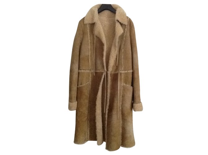 Cerruti 1881 Manteau en mouton retourné couleur Suede ref.36984 - Joli