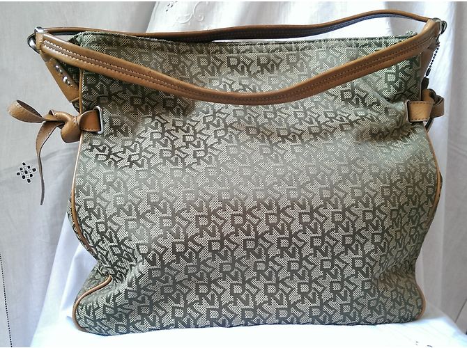 Borsa Tote Dkny Verde Kaki in Tela e Pelle - vista 4