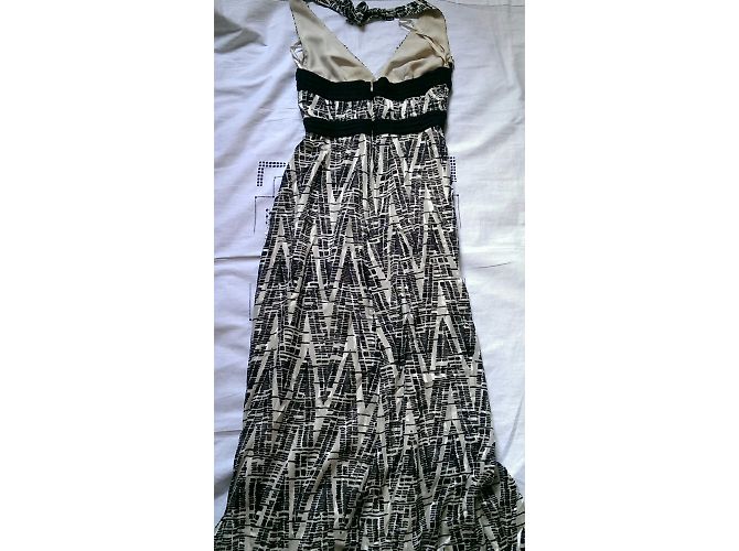 Vestido Bcbg Max Azria de seda sem alças e sem costas preto bege - vista 4